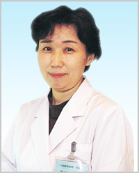 眼科医師 有賀 浩子